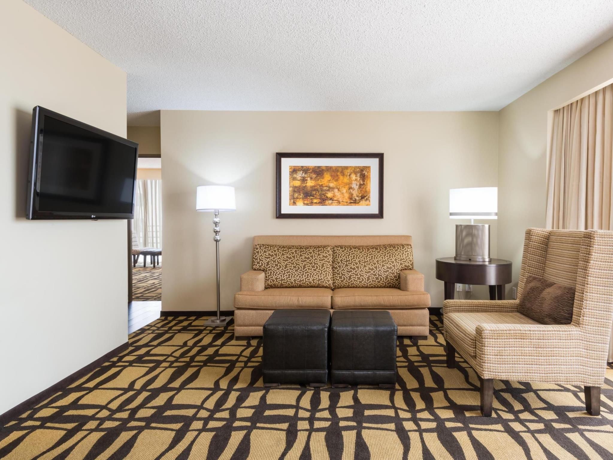 Doubletree Suites By Hilton Austin Downtown Capitol Exterior photo